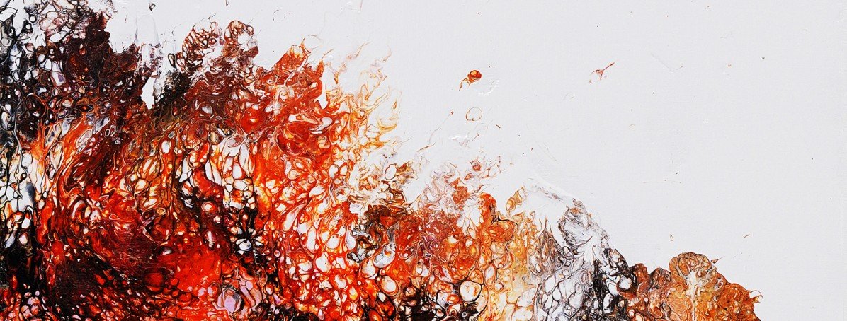 The Magic Behind Fluid Art: How Colours Flow to Create Unique Masterpieces